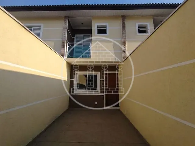 Sobrado com 91m² 3 quartos e 2 banheiros, à venda, no bairro Jardim Sabará em São Paulo