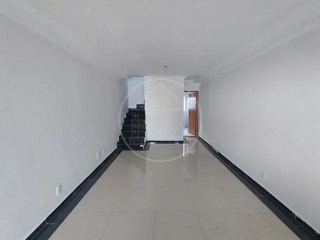 Sobrado com 91m² 3 quartos e 2 banheiros, à venda, no bairro Jardim Sabará em São Paulo