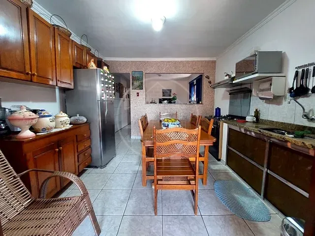 Sobrado com 125m² 4 quartos e 3 banheiros, à venda, no bairro Parque Grajaú em São Paulo