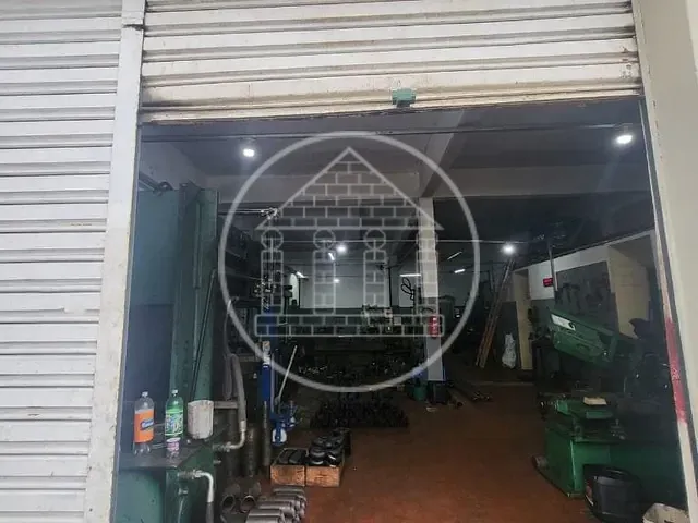 Sobrado com 404m² 3 quartos e 4 banheiros, à venda, no bairro Vila Emir em São Paulo