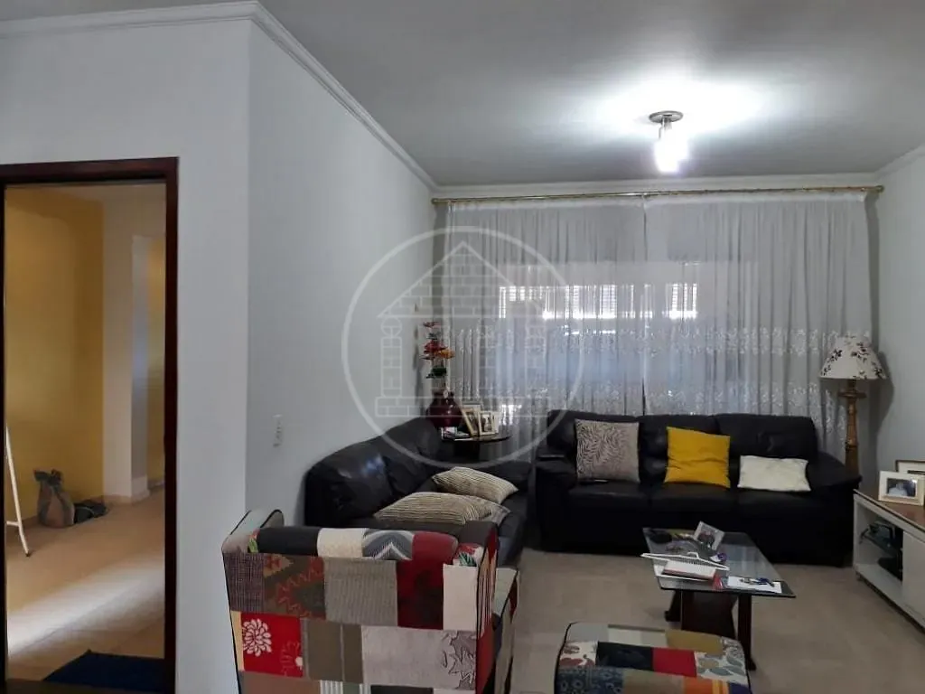 Sobrado, 3 quartos, 210 m² - Foto 2