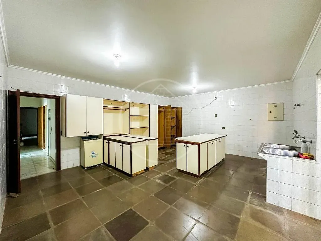 Sobrado, 4 quartos, 897 m² - Foto 33