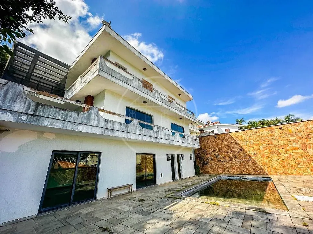 Sobrado, 4 quartos, 897 m² - Foto 1
