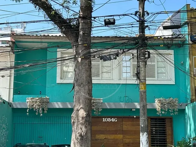 Sobrado com 183m², à venda ou para alugar, no bairro Campo Belo em São Paulo