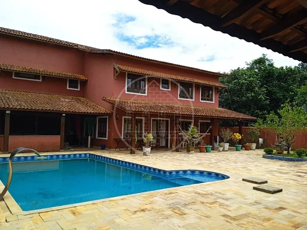Sobrado, 4 quartos, 385 m² - Foto 1