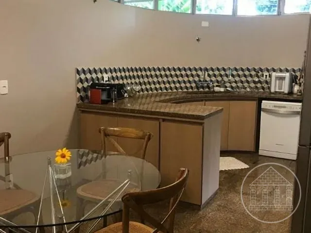 Sobrado com 300m² 4 quartos e 3 banheiros, à venda, no bairro Brooklin em São Paulo
