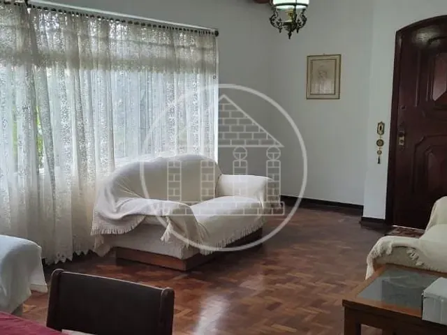 Sobrado com 275m² 3 quartos e 2 banheiros, à venda, no bairro Pedreira em São Paulo