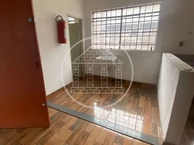 Sobrado com 250m², para alugar, no bairro Parque Cocaia em São Paulo
