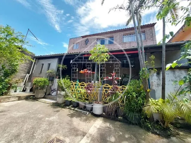 Sobrado com 403m² 6 quartos e 5 banheiros, à venda, no bairro Parque São José em São Paulo