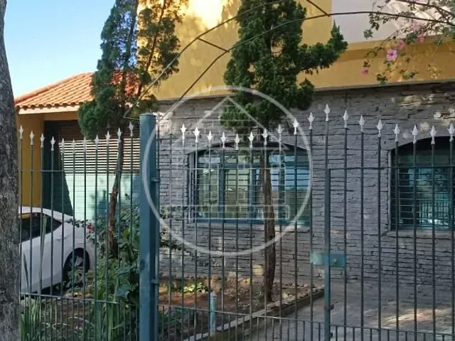 Sobrado com 250m² 4 quartos e 2 banheiros, à venda, no bairro Jardim Regis em São Paulo