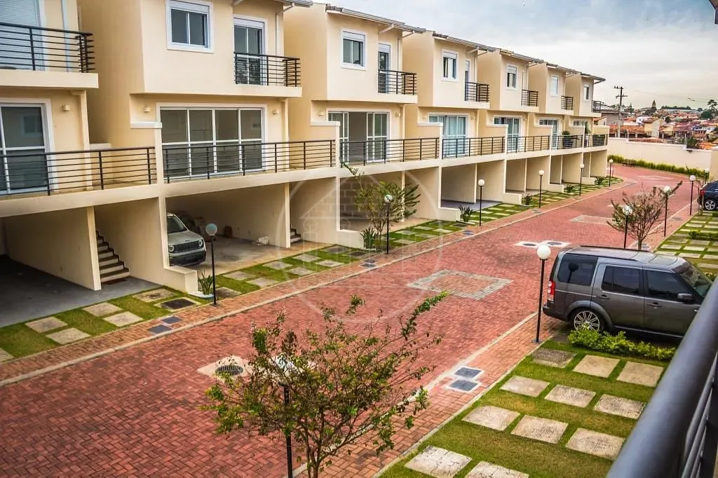 Sobrado, 4 quartos, 230 m² - Foto 1