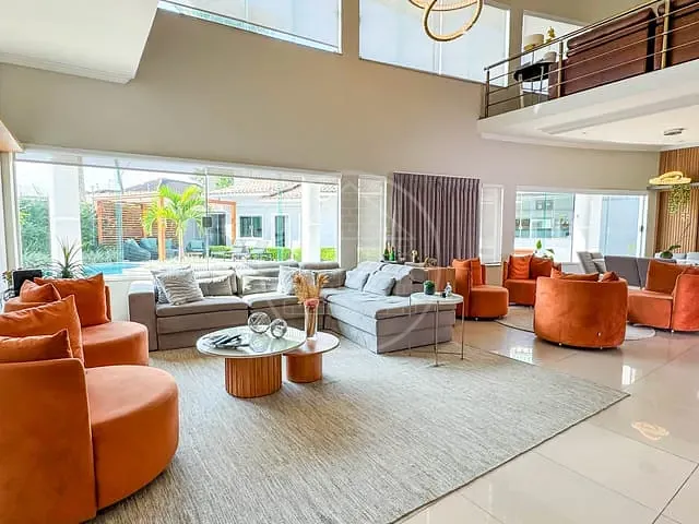 Sobrado com 810m² 4 quartos e 4 banheiros, à venda, no bairro Interlagos em São Paulo