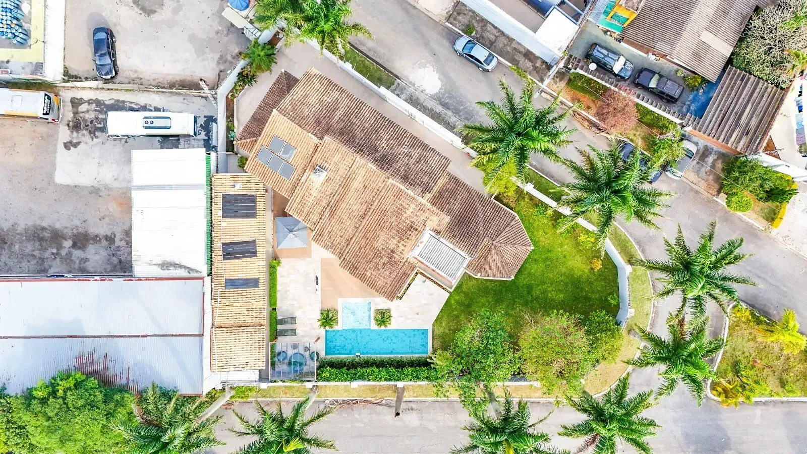 Sobrado, 4 quartos, 372 m² - Foto 70
