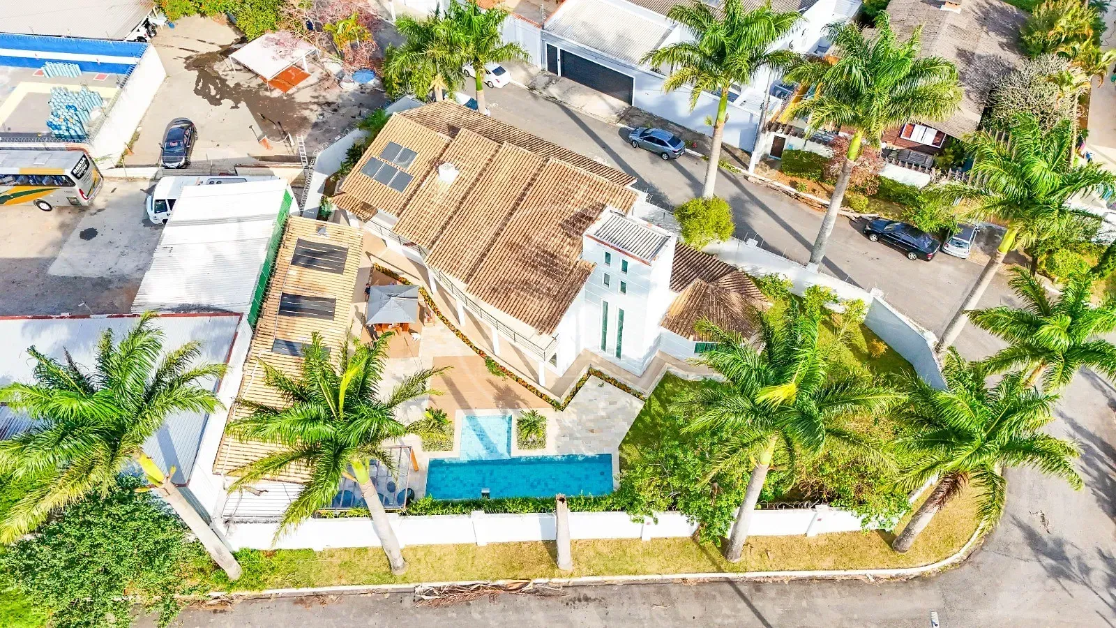 Sobrado, 4 quartos, 372 m² - Foto 73
