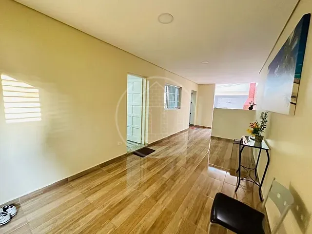 Sobrado com 194m² 3 quartos e 2 banheiros, à venda, no bairro Jardim Sabará em São Paulo
