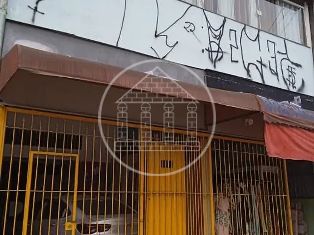 Sobrado com 250m² 4 quartos e 3 banheiros, à venda, no bairro Jardim Myrna em São Paulo