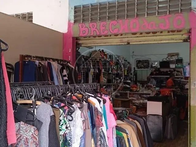 Sobrado com 250m² 4 quartos e 3 banheiros, à venda, no bairro Jardim Myrna em São Paulo