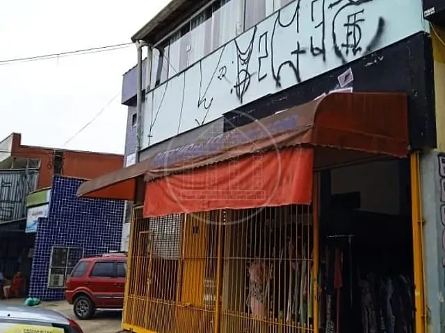 Sobrado com 250m² 4 quartos e 3 banheiros, à venda, no bairro Jardim Myrna em São Paulo
