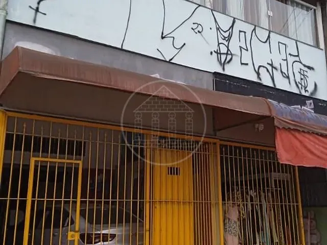 Sobrado com 250m² 4 quartos e 3 banheiros, à venda, no bairro Jardim Myrna em São Paulo