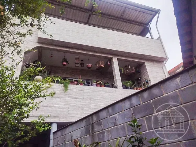 Sobrado com 200m² 5 quartos e 5 banheiros, à venda, no bairro Jardim Novo Horizonte em São Paulo