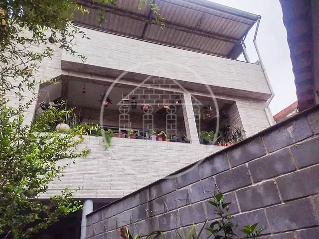 Sobrado com 200m² 5 quartos e 5 banheiros, à venda, no bairro Jardim Novo Horizonte em São Paulo