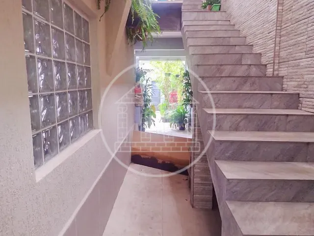 Sobrado com 200m² 5 quartos e 5 banheiros, à venda, no bairro Jardim Novo Horizonte em São Paulo