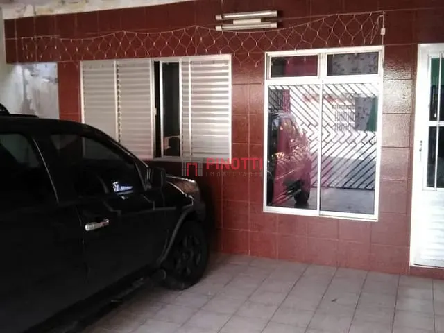Sobrado 4 quartos e 2 banheiros, à venda, no bairro Parque Selecta(Montanhão) em São Bernardo do Campo