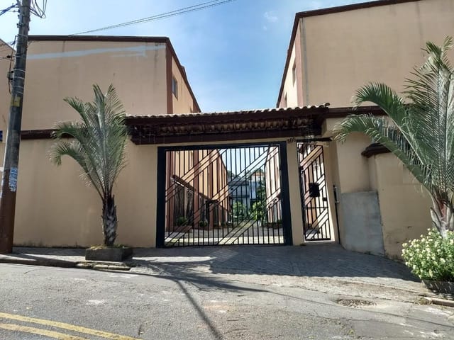 Foto do Sobrado - Sobrado em Condomínio a Venda no bairro Itaquera, 2 dorm, 1 vaga Coberta, Com Churrasqueira - 70, m² | Imobiliária Xavier e Brito