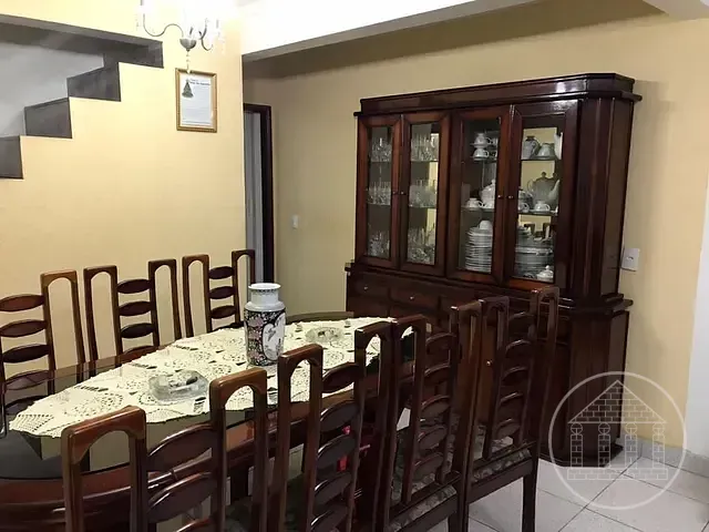 Sobrado com 175m² 3 quartos e 2 banheiros, à venda, no bairro Jardim São Vicente em São Paulo