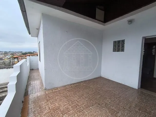 Sobrado com 180m² 3 quartos e 3 banheiros, à venda, no bairro Parque Alto do Rio Bonito em São Paulo