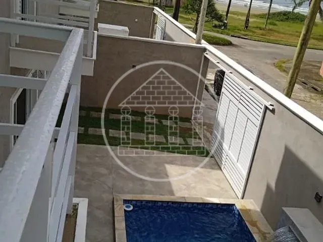 Sobrado com 130m² 4 quartos e 2 banheiros, à venda, no bairro Cibratel II em Itanhaém