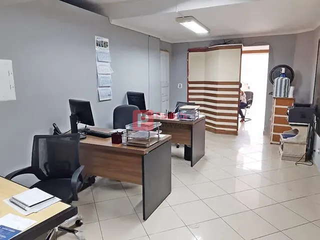 Sobrado com 90m², para alugar, no bairro Vila Congonhas em São Paulo