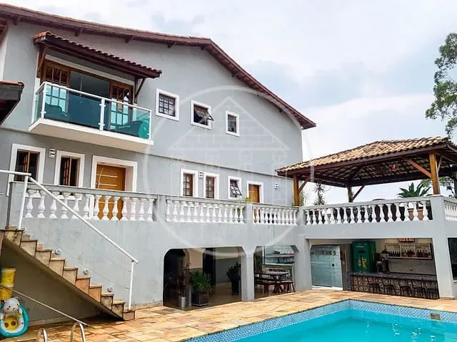 Sobrado com 500m² 3 quartos e 2 banheiros, à venda, no bairro Jardim São Nicolau em São Paulo