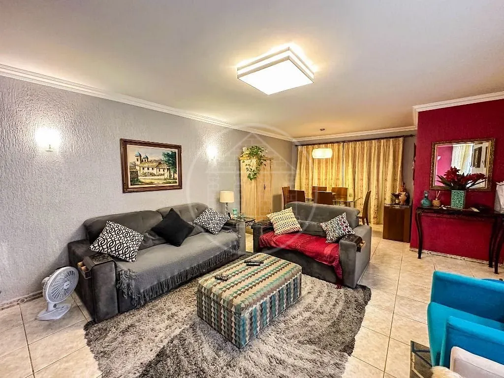 Sobrado, 4 quartos, 194 m² - Foto 2