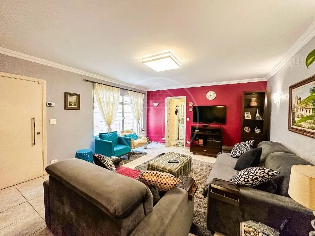Sobrado, 4 quartos, 194 m² - Foto 1