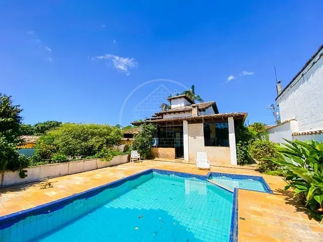 Sobrado com 800m² 4 quartos e 5 banheiros, à venda, no bairro Lagoa Grande em Embu-Guaçu