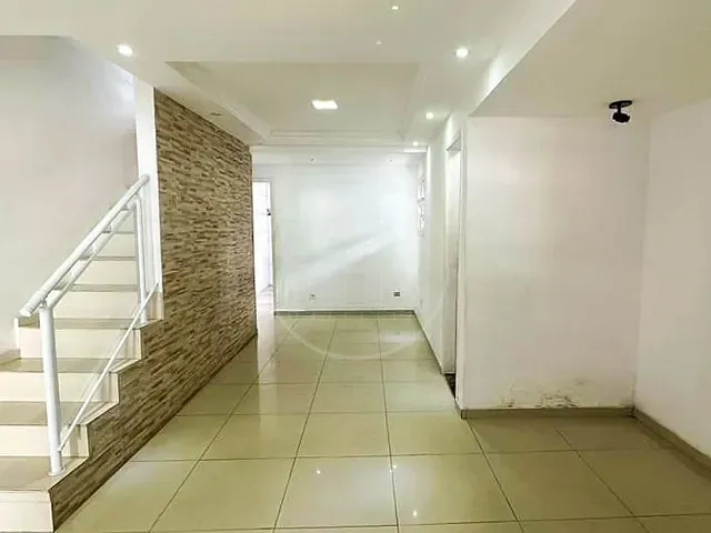 Sobrado com 125m² 4 quartos e 4 banheiros, à venda, no bairro Interlagos em São Paulo