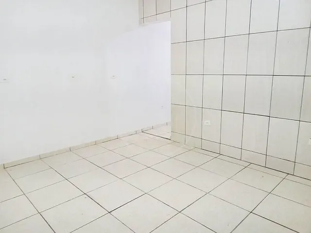 Sobrado com 210m² 4 quartos e 4 banheiros, à venda, no bairro Jardim Shangrilá (Zona Sul) em São Paulo