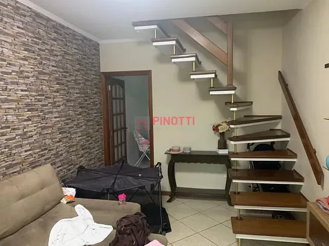Sobrado 2 quartos e 2 banheiros, à venda, no bairro Vila Baeta Neves em São Bernardo do Campo