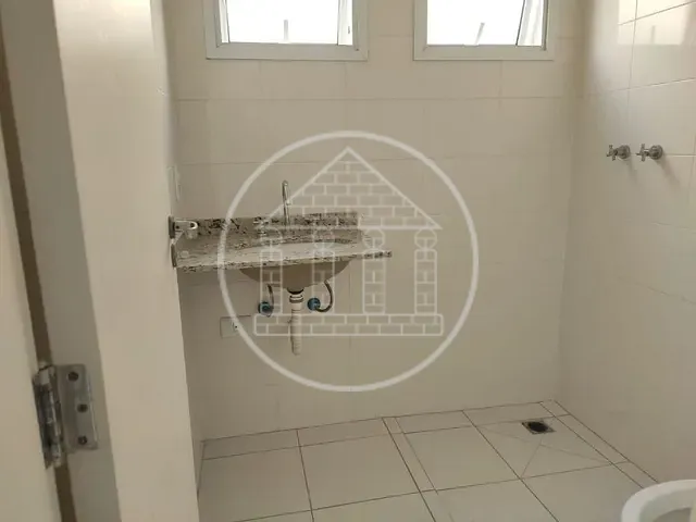 Sobrado com 220m² 4 quartos e 5 banheiros, à venda, no bairro Jardim São Nicolau em São Paulo