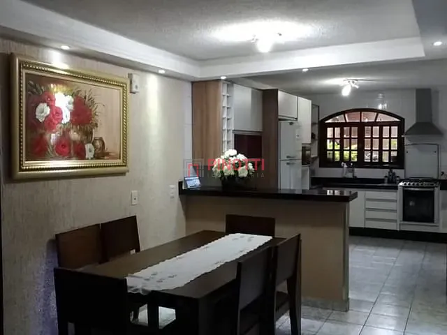 Sobrado 3 quartos e 2 banheiros, à venda, no bairro Nova Petrópolis em São Bernardo do Campo