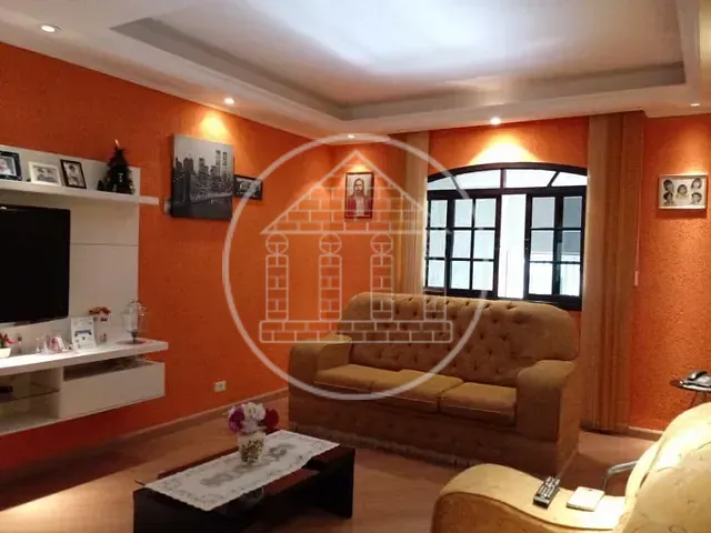 Sobrado com 125m² 4 quartos e 2 banheiros, à venda, no bairro Jardim Alpino em São Paulo
