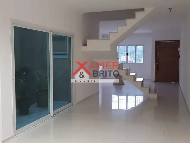 Sobrado 3 quartos e 4 banheiros, à venda, no bairro Jardim Santa Maria em São Paulo