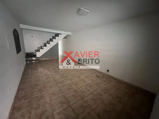 Sobrado 3 quartos e 3 banheiros, à venda, no bairro Vila Carmosina em São Paulo