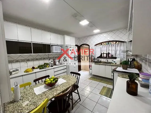 Sobrado 2 quartos e 2 banheiros, à venda, no bairro Jardim Santa Maria em São Paulo