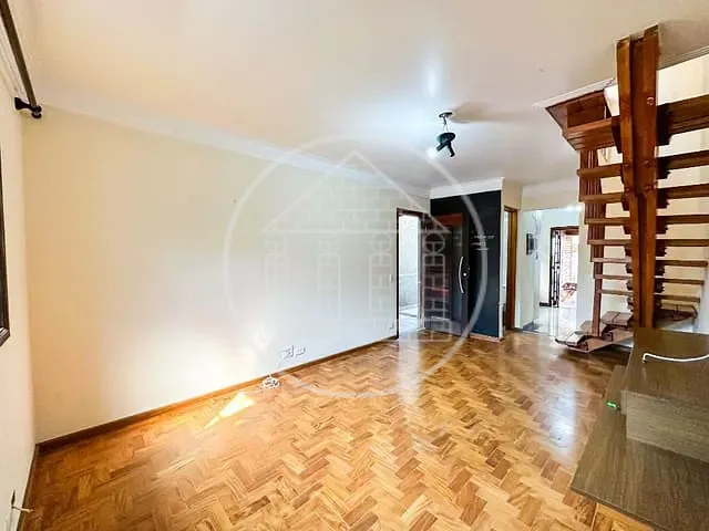 Sobrado com 127m² 2 quartos e 2 banheiros, à venda, no bairro Jardim das Camélias (Zona Sul) em São Paulo