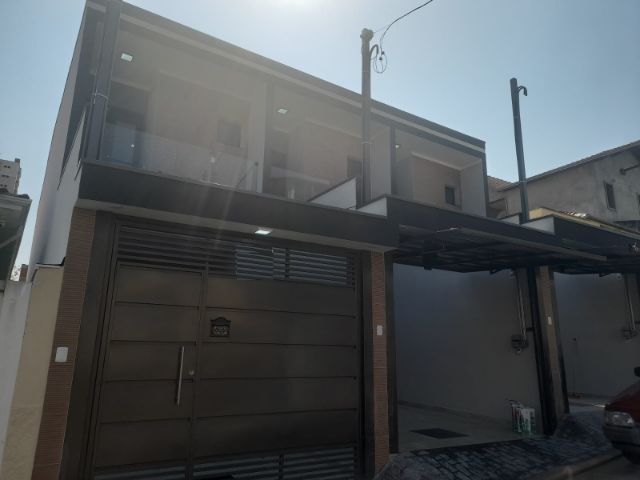 Foto do Sobrado - Sobrado à venda, 100 m², 03 dorms, sendo 01 suítes e 02 vagas - Penha de França | Imobiliária Xavier e Brito