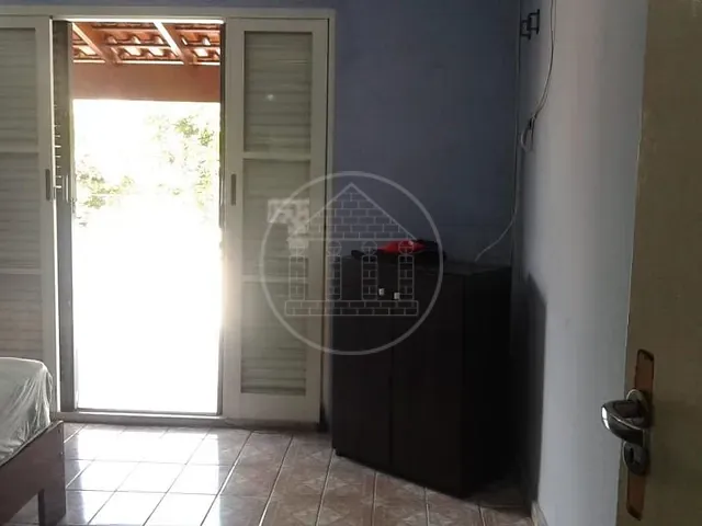 Sobrado com 188m² 3 quartos e 1 banheiro, à venda, no bairro Jardim das Imbuias em São Paulo
