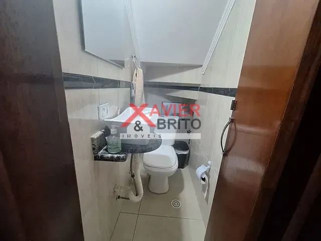 Sobrado 4 quartos e 2 banheiros, à venda, no bairro Penha em São Paulo