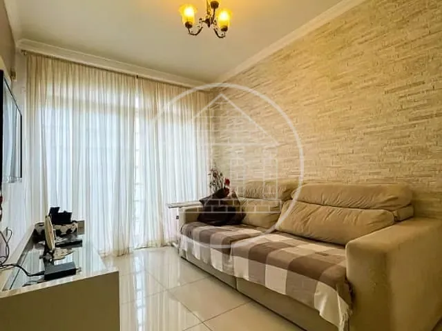 Sobrado com 250m² 3 quartos e 4 banheiros, à venda, no bairro Jardim das Imbuias em São Paulo